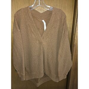 Lululemon Rippled Knit V-Neck Pullover  Sz 10- Copper Brown